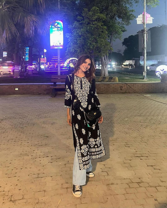Mid Night Black